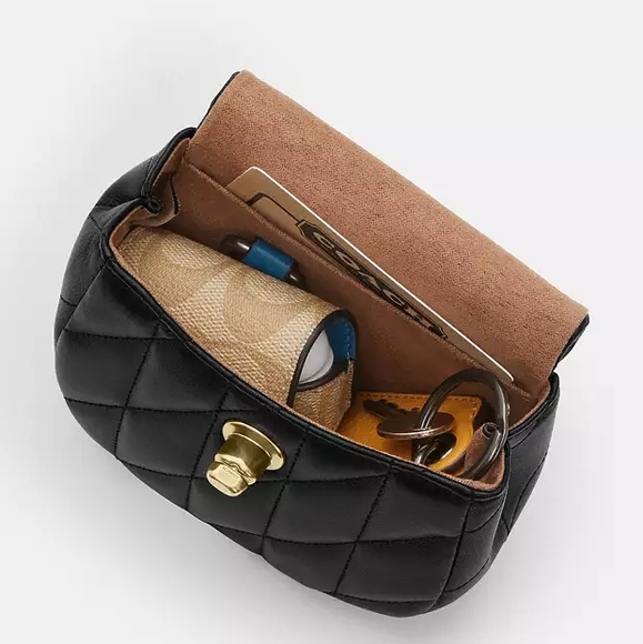 COACH Quilted Nappa Leather Turnlock Card Case- Women's Crossbody Bag- BRAND NEW - Picture 3 of 8